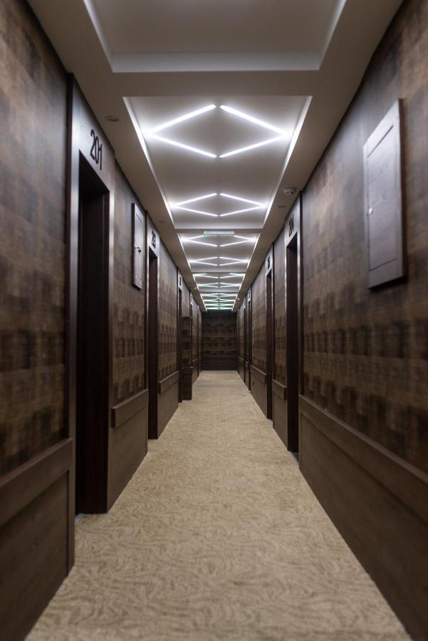 Hotel Stari Krovovi Veternik 외부 사진