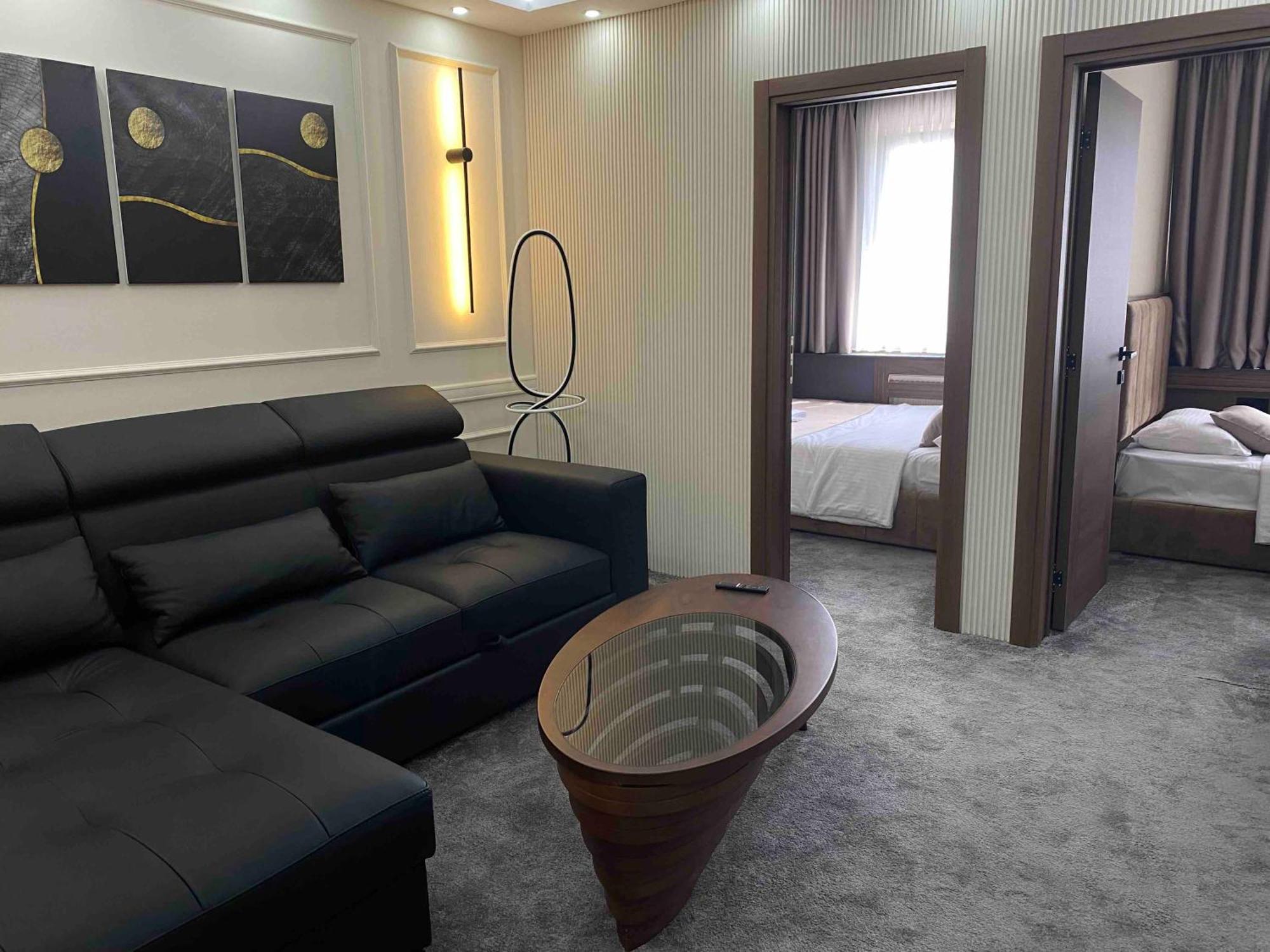 Hotel Stari Krovovi Veternik 외부 사진