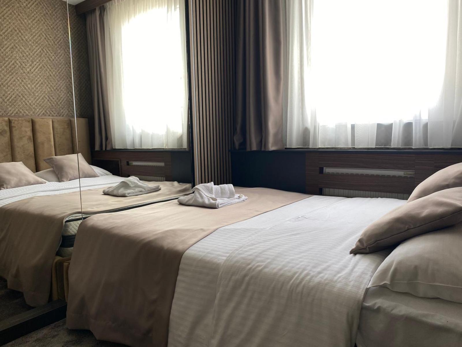Hotel Stari Krovovi Veternik 외부 사진