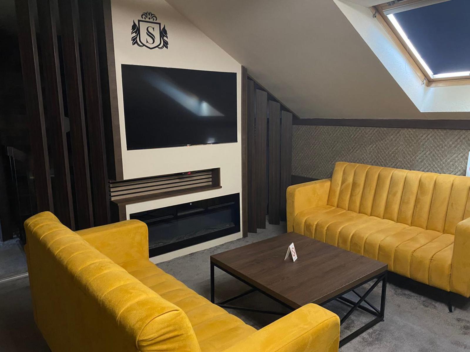 Hotel Stari Krovovi Veternik 외부 사진