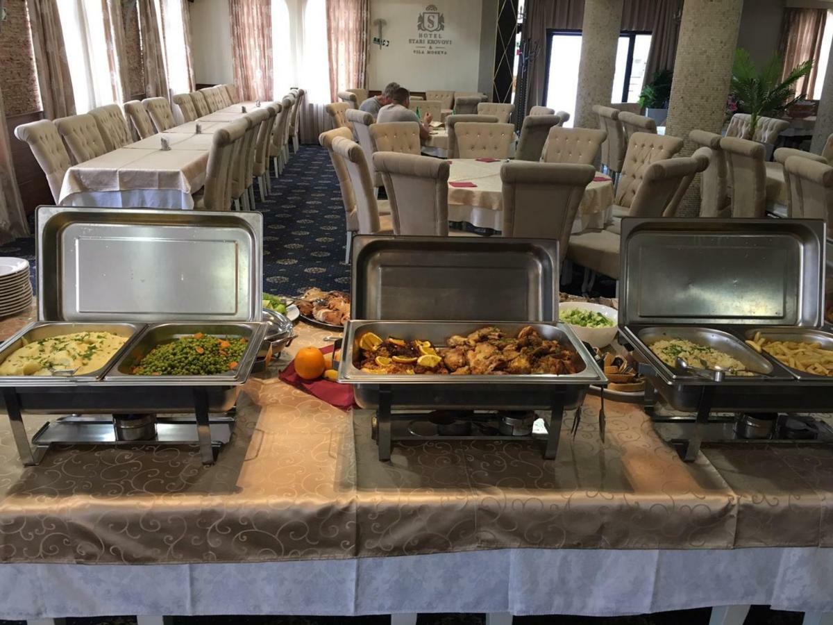 Hotel Stari Krovovi Veternik 외부 사진