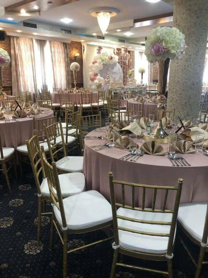 Hotel Stari Krovovi Veternik 외부 사진